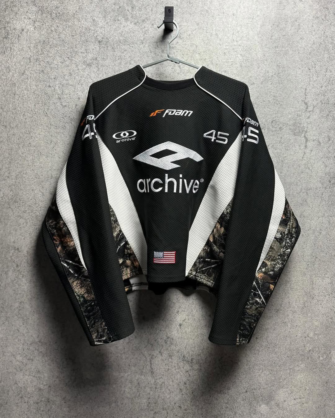 Streetwear Retro 45 Crop Top