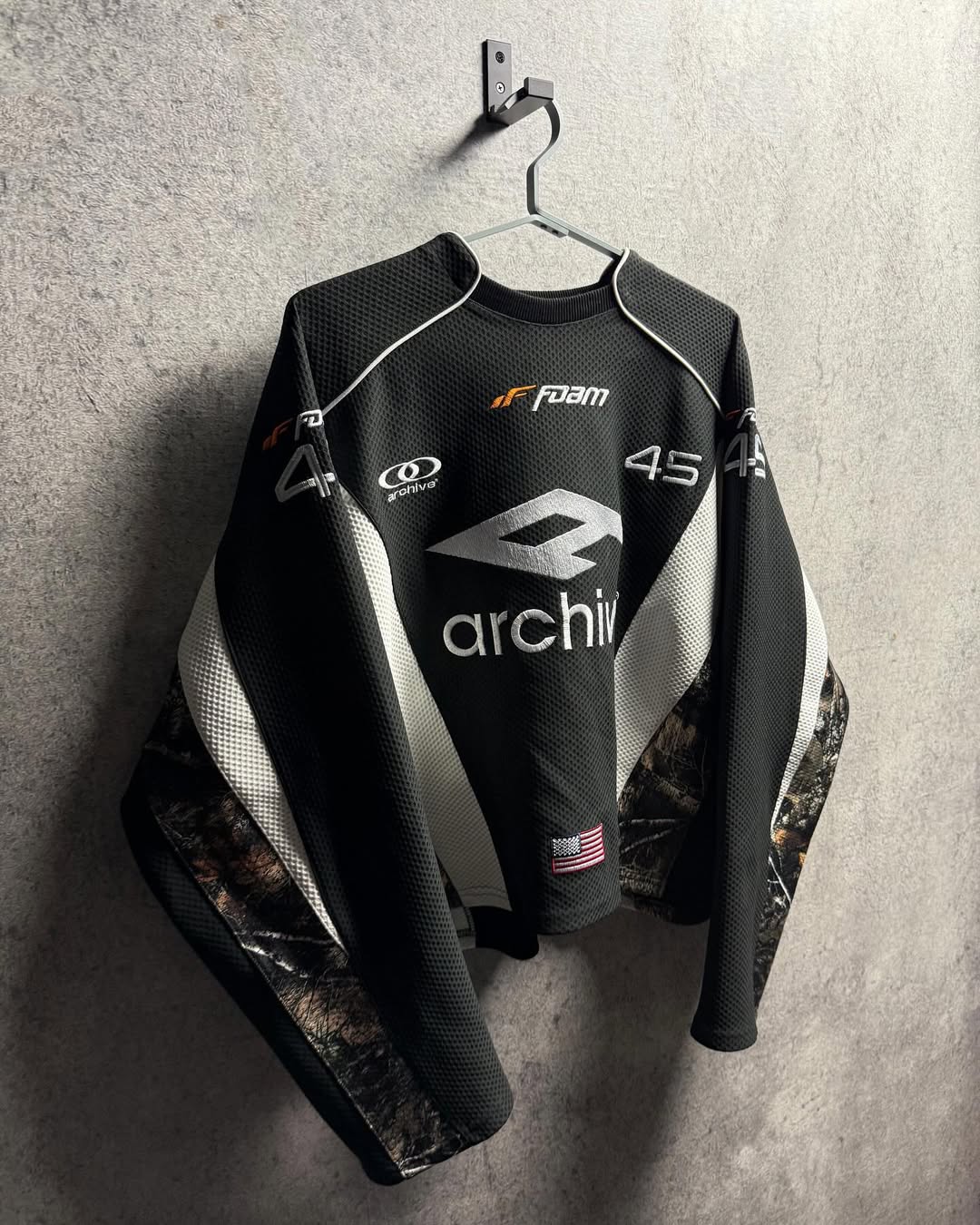 Streetwear Retro 45 Crop Top